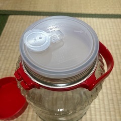 果実酒瓶 4リットルの画像