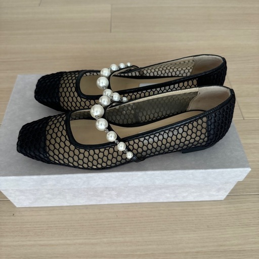 Jimmy Choo ジミーチュウ　フラットサイズ37