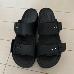 クロックス　ブルックリンサンダル　リンク品　W8  23.5
　