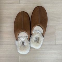 UGG アグ　スリッパ　サイズUS9