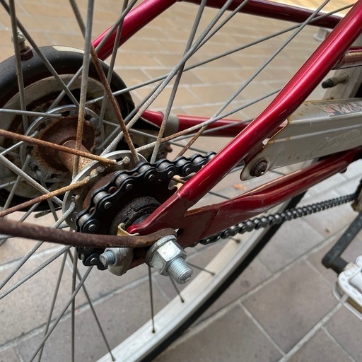 【タイヤ•チェーン•カギ新品】 26インチ シティーサイクル