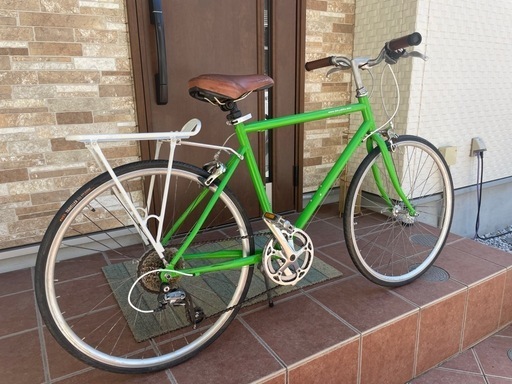 高さ約30センチ、チョケイ約21センチ、回り約67センチ、重さ約5キロ、 TOKYOBIKE