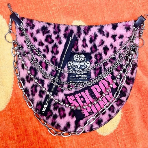 【入手困難!!】SEX POT ReVeNGeヒップパッドチェーン付き【中古】