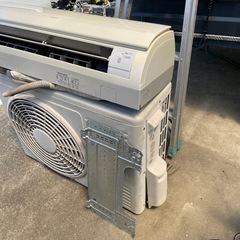 エアコン　4.0kw 14畳
の画像
