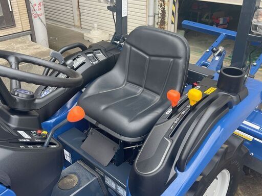 最新機種 イセキ トラクター TQ143 14馬力 23時間 パワステ 自動水平 小規模田畑 家庭菜園