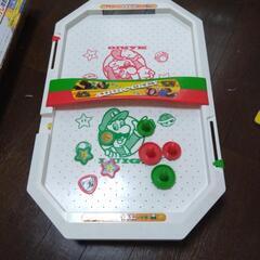 スーパーマリオ　エアホッケーおもちゃの画像