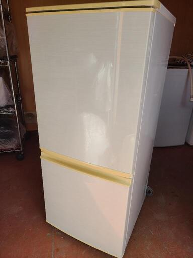SHARP　2013　137Ｌ