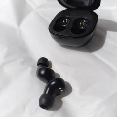 【新品】コンパクト！コードレスイヤホンの画像