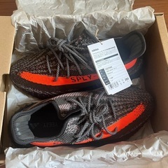 新品 YEEZY BOOST 350 V2 CARBONの画像