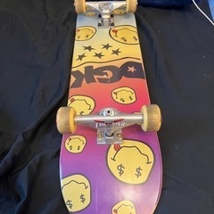 スケボー　DGKの画像