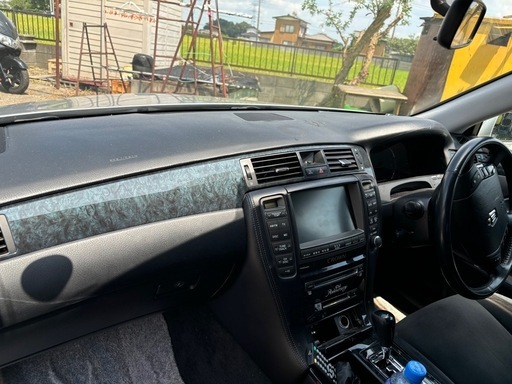 180系クラウンアスリート(2.5l)