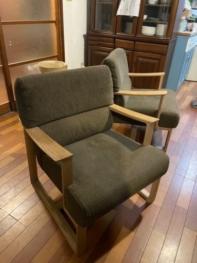 ⭐︎最終値下げ！！⭐︎▪️カリモク▪️1人掛けソファ2脚+3人掛けソファ1脚▪️
