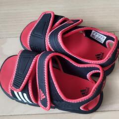adidas サンダル