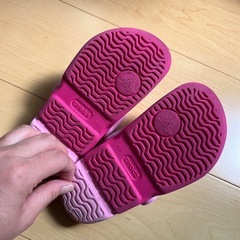 子供crocsの画像