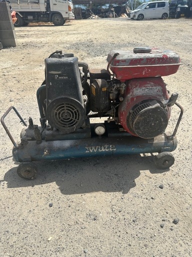 岩田塗装機工業株式会社　iwataエンジンコンプレッサー　現状出品