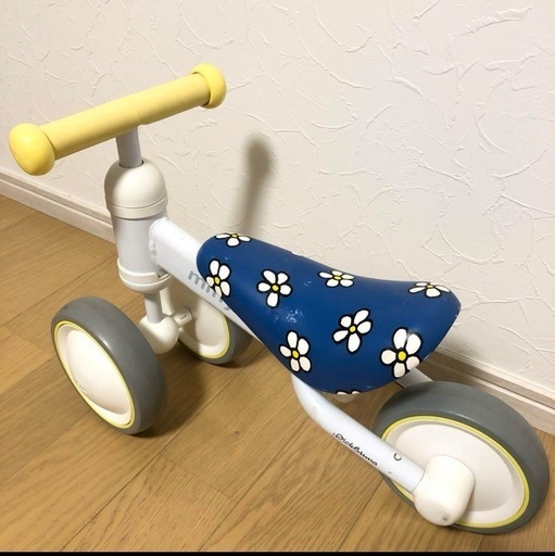 ミキハウス手押し車・ミッフィーdバイク