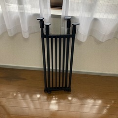 突っ張り棚
