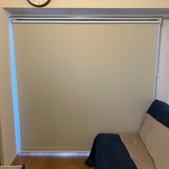 ニトリ　遮光ロールスクリーン　180×220cm　遮光一級の画像