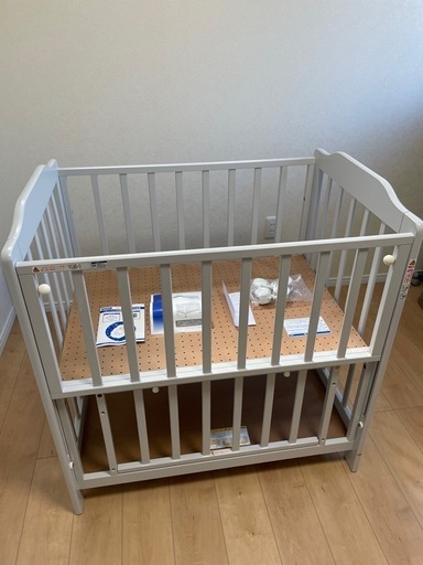 ベビーベッドKATOJI