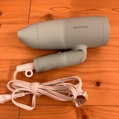 【美品】SALONIA ヘアドライヤー