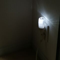 暗くなたら、自動点灯ライト