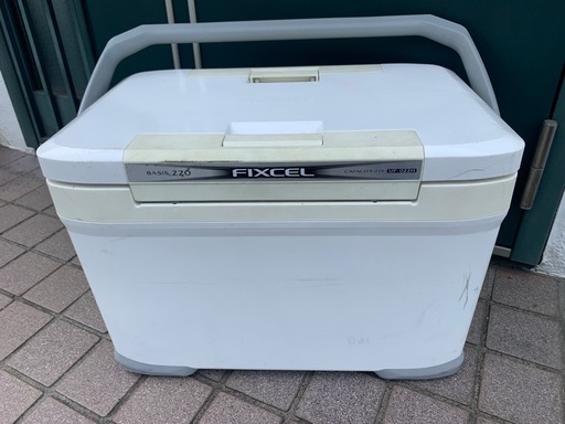 シマノ　クーラーボックス　フィクセルベイシス