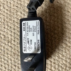 日立シェーバー用電源アダプター（KH-48）の画像