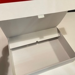 Stella McCartney ステラマッカートニー　大型ボックス　　の画像