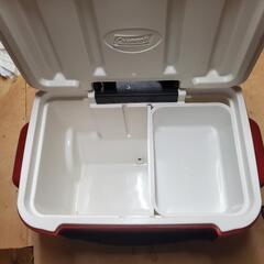 Coleman パーティースタッカーホイール付/クーラーボックス/赤/50QTの画像