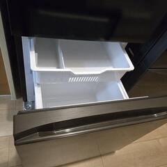 【取引中】Hisense 冷蔵庫 ブラック HR-D16FBの画像