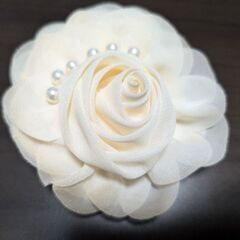 コサージュ