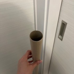 ダンボール　筒　120センチ　円形3.5センチくらいの画像