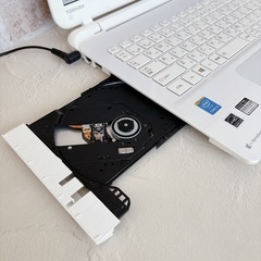 最終お値下げ！【設定済み】美品✨カメラ付き✨SSD256GB✨メモリ8GBの画像