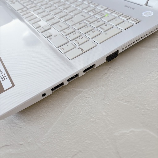 最終お値下げ！【設定済み】美品✨カメラ付き✨SSD256GB✨メモリ8GB