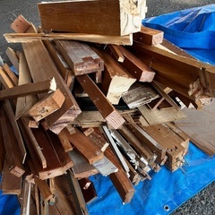 【薪やDIYに!!】木材 廃材の画像