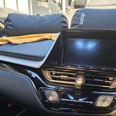 LANBO トヨタ C-HR 10/50 インストールメントフィニッシャーパネル 純正７インチモニター用パーツ１箇所だけの画像