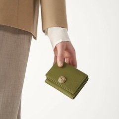 【美品】Charles and Keith ウォレット