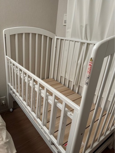 ベビーベッド　カトージ　ハイタイプ