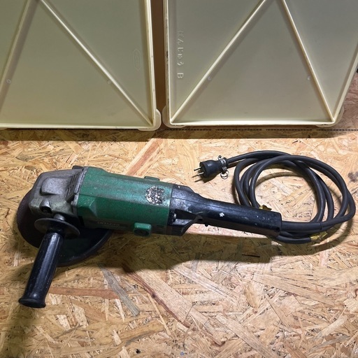 260 ディスクグラインダー