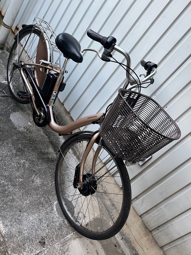 ブリヂストン  フロンティア①  　★両輪駆動　★回復充電　★ベルトドライブ　リチウムイオンバッテリーB200 6.2Ah 26インチ 3段 LED ゴールド