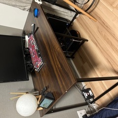 机、デスク