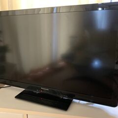 パナソニック製ハイビジョン液晶テレビ　ビエラ３７V型（２０１１年式）