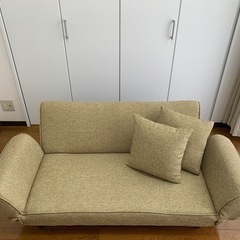 LOWYA 2人掛けソファ　ベージュ　【美品】 2名掛けソファ（ベージュ）LOWYA