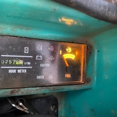 コマツ　PC15R-8 ヒーターキャビン仕様　動作確認済みの画像