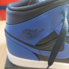 極上ナイキエアジョーダン1MID ブルー/ブラック26.5cmの画像