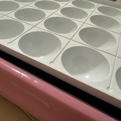 アイリスオーヤマ たこ焼き器 24穴 着脱式 お手入れ簡単 タコ...