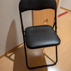 【お譲り先決定しました】パイプ椅子（ニトリ）