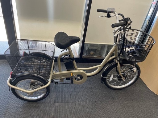 ★中古美品！カイホウジャパン電動アシスト三輪自転車 BEPN20-CGシャンパンゴールド/色 前後かご アシスト機能 LEDライト 