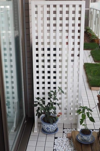 【新品未使用】特注ラティスフェンス匠（目隠し・ホワイト）、自立式の足