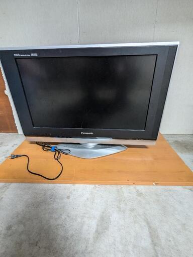 ②パナソニック26型テレビ